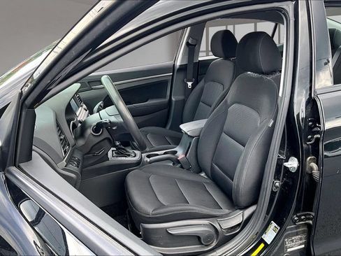 Used 2018 Hyundai Elantra SEL w/ Cargo Package FWD image 24