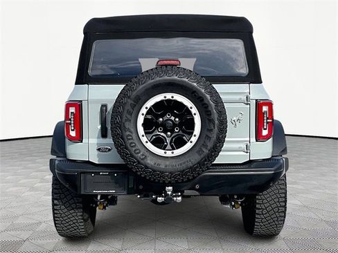 Used 2024 Ford Bronco Badlands w/ Sasquatch Package image 5