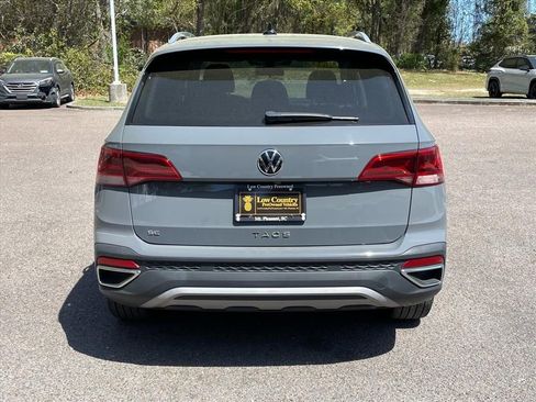 Used 2022 Volkswagen Taos SE w/ Driver Assistance Package image 26
