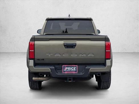 Used 2024 Toyota Tacoma TRD Sport image 6