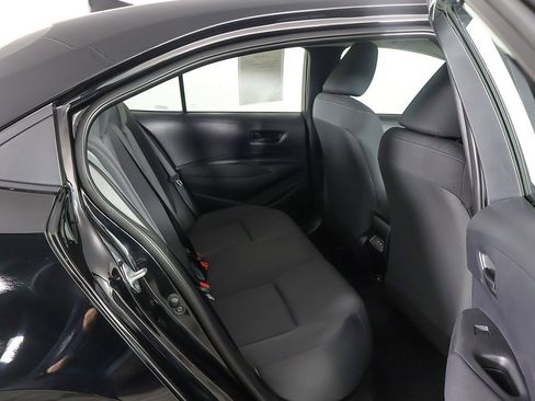 Used 2024 Toyota Corolla LE image 28