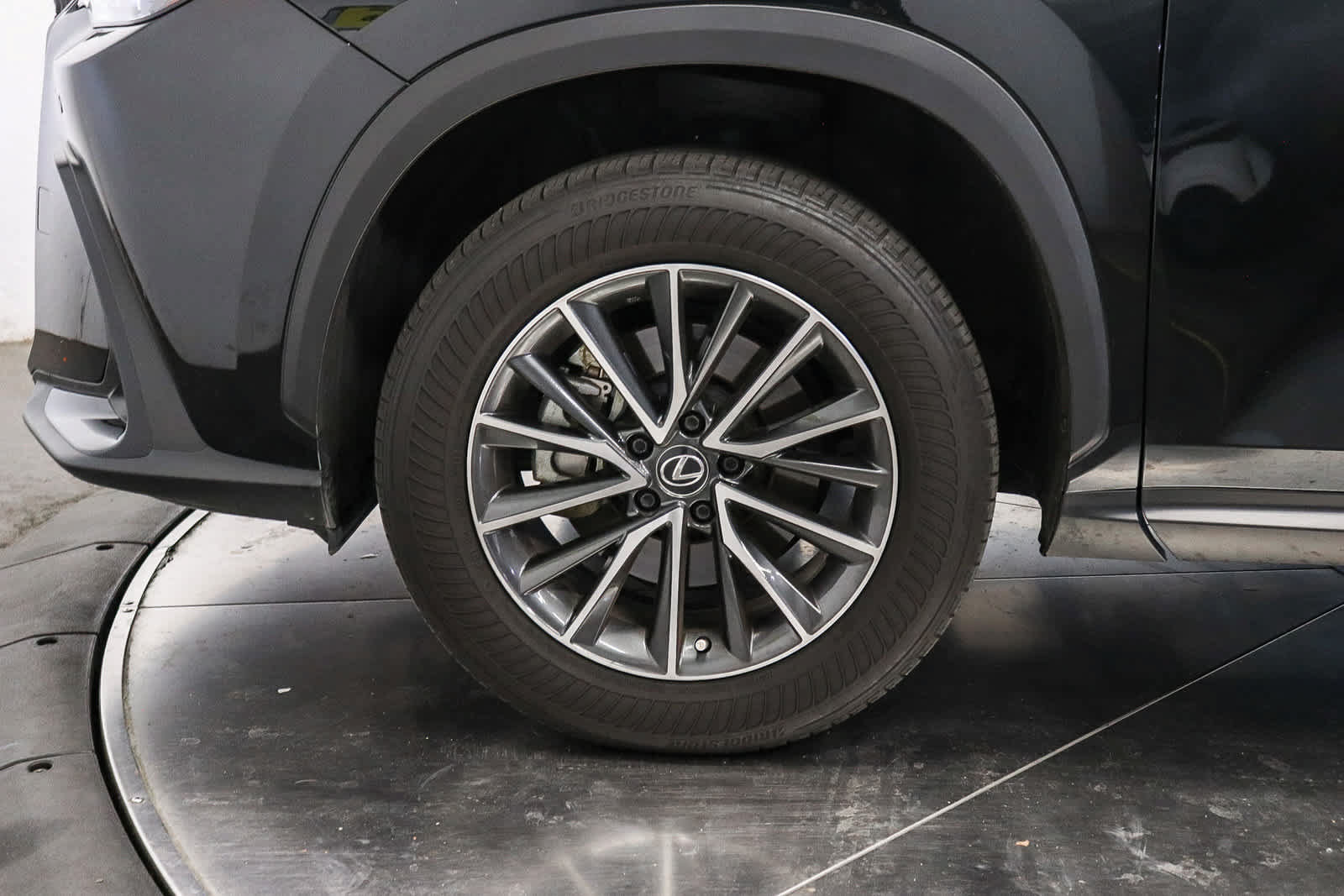 Used 2024 Lexus NX 350h AWD w/ Vision Package image 11