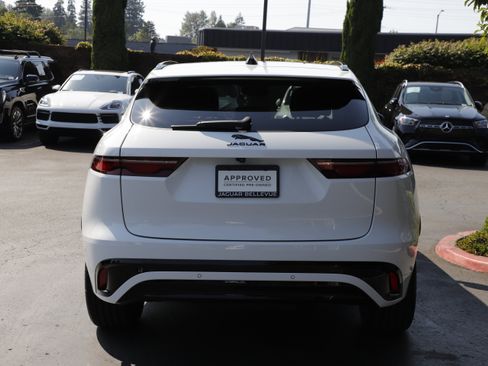 Certified 2025 Jaguar F-PACE R-Dynamic S AWD/4WD image 7