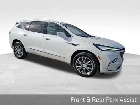 Used 2022 Buick Enclave Premium w/ Experience Buick Package image 31