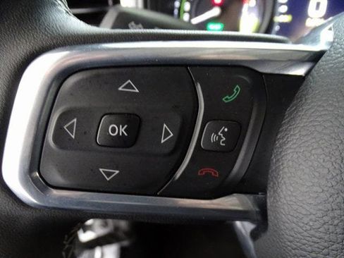 Certified 2025 Jeep Wrangler Unlimited Sahara image 7