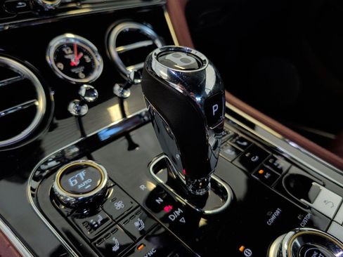 Used 2020 Bentley Continental GT AWD/4WD image 34