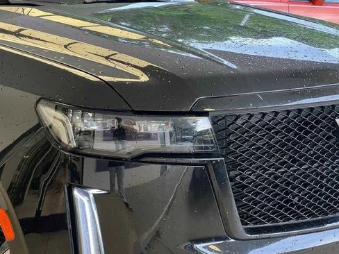 Used 2021 Cadillac Escalade ESV Sport w/ Driver Assist Tech Package image 38