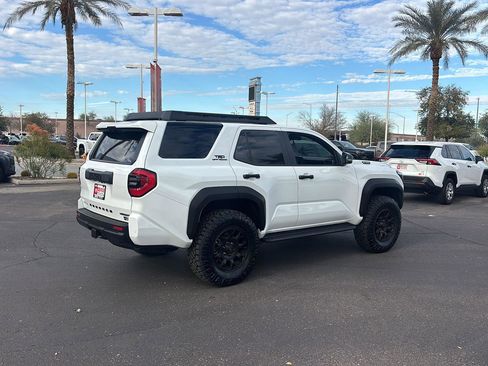 Used 2025 Toyota 4Runner 4WD image 31