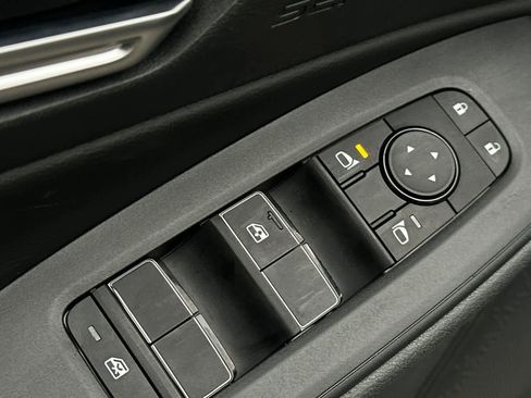 New 2026 Nissan Sentra SV w/ SV Convenience Package FWD image 13