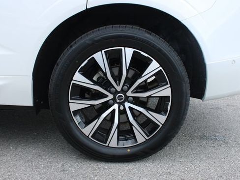 Used 2023 Volvo XC60 B5 Plus w/ Climate Package AWD/4WD image 36