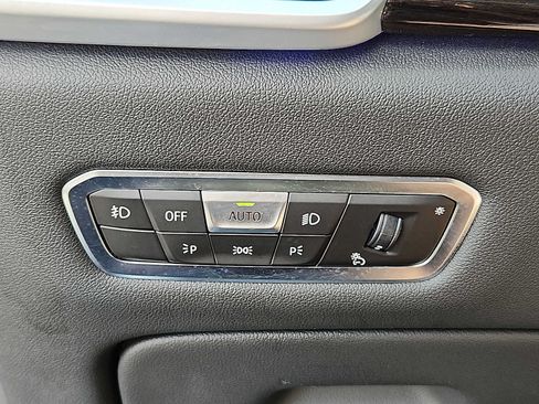 Used 2020 BMW X5 xDrive40i w/ Executive Package AWD/4WD image 23