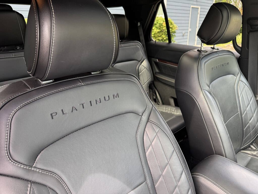 Used 2017 Ford Explorer Platinum AWD/4WD image 17