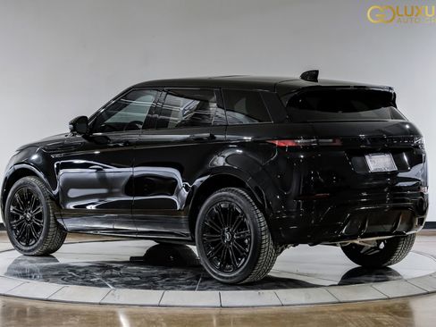Used 2024 Land Rover Range Rover Evoque Dynamic SE image 11