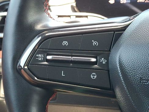 Used 2024 Chevrolet Traverse RS w/ LPO, Floor Liner Package AWD/4WD image 21