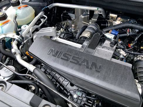 Used 2026 Nissan Rogue SV AWD/4WD image 30