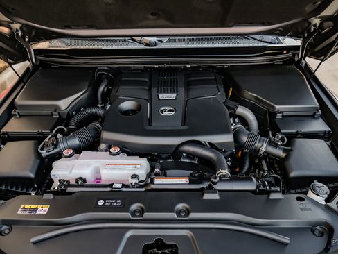 Used 2026 Lexus GX 550 image 99