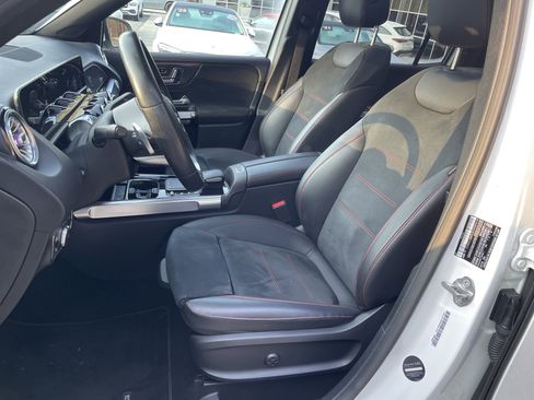 Certified 2021 Mercedes-Benz GLB 250 image 20