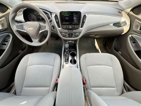 Used 2025 Chevrolet Malibu LT image 15