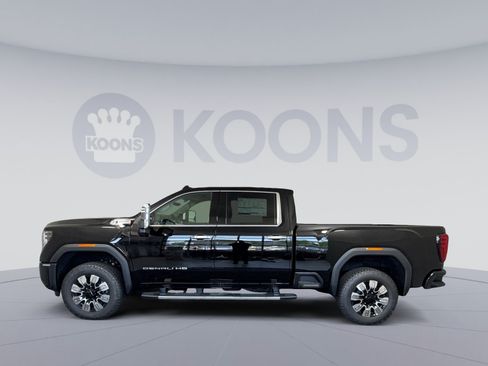 New 2026 GMC Sierra 2500 Denali w/ Denali Reserve Package AWD/4WD image 2