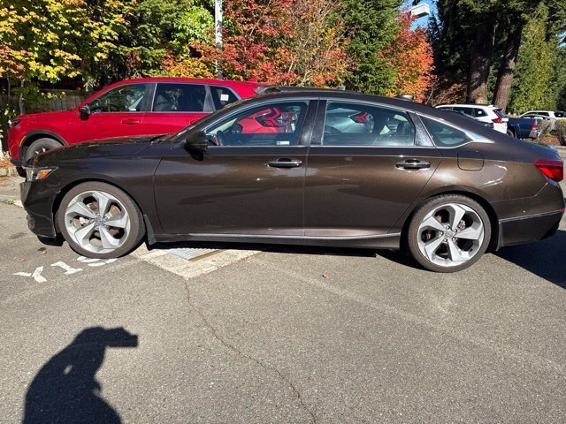 Used 2018 Honda Accord Touring image 5