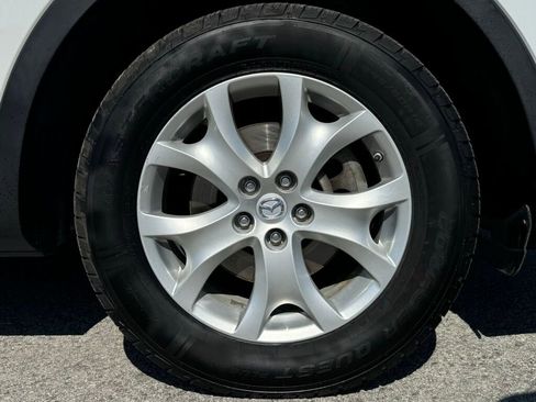 Used 2012 MAZDA CX-9 Touring w/ Moonroof & Bose Audio Pkg AWD/4WD image 12