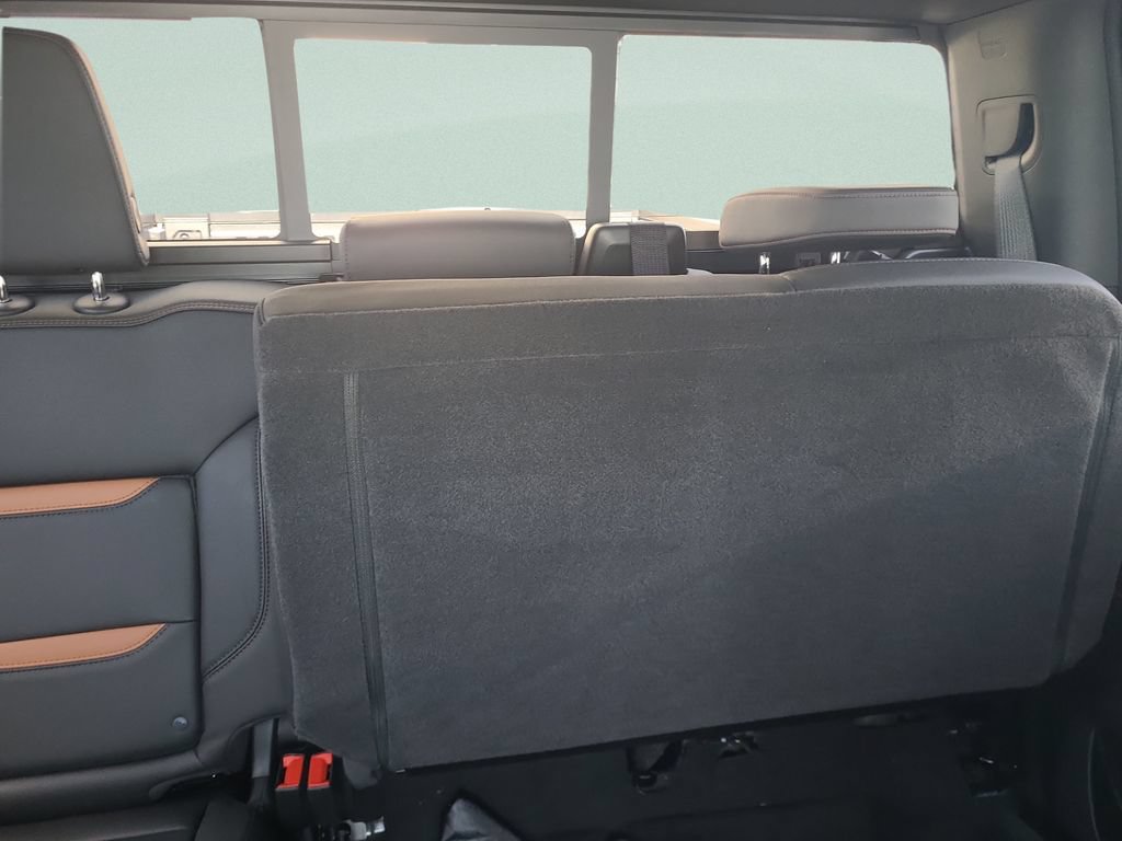 New 2026 GMC Sierra 1500 AT4 w/ AT4 Premium Package AWD/4WD image 10