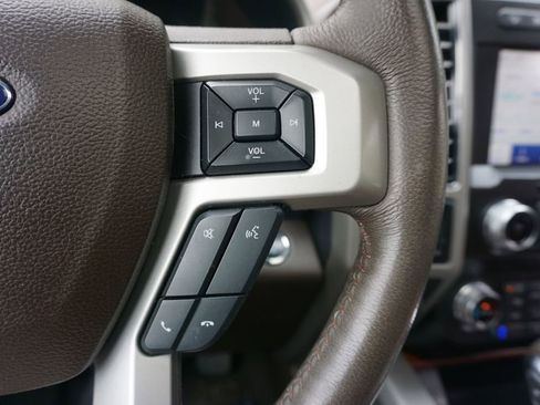 Used 2019 Ford F150 King Ranch w/ Equipment Group 601A Luxury AWD/4WD image 8
