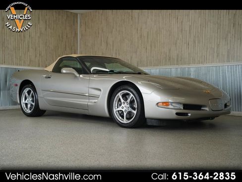 Used 2002 Chevrolet Corvette Convertible w/ Preferred Equipment Group2 RWD image 1