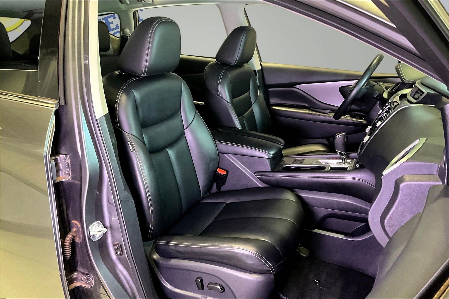 Used 2023 Nissan Murano SV AWD/4WD image 30