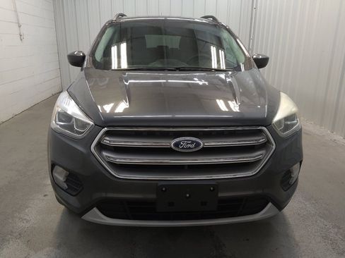 Used 2017 Ford Escape SE w/ Equipment Group 201A FWD image 14