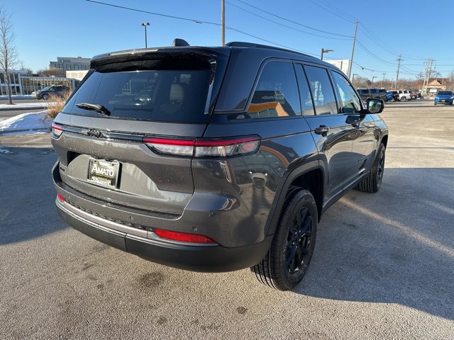 New 2026 Jeep Grand Cherokee Altitude AWD/4WD image 6