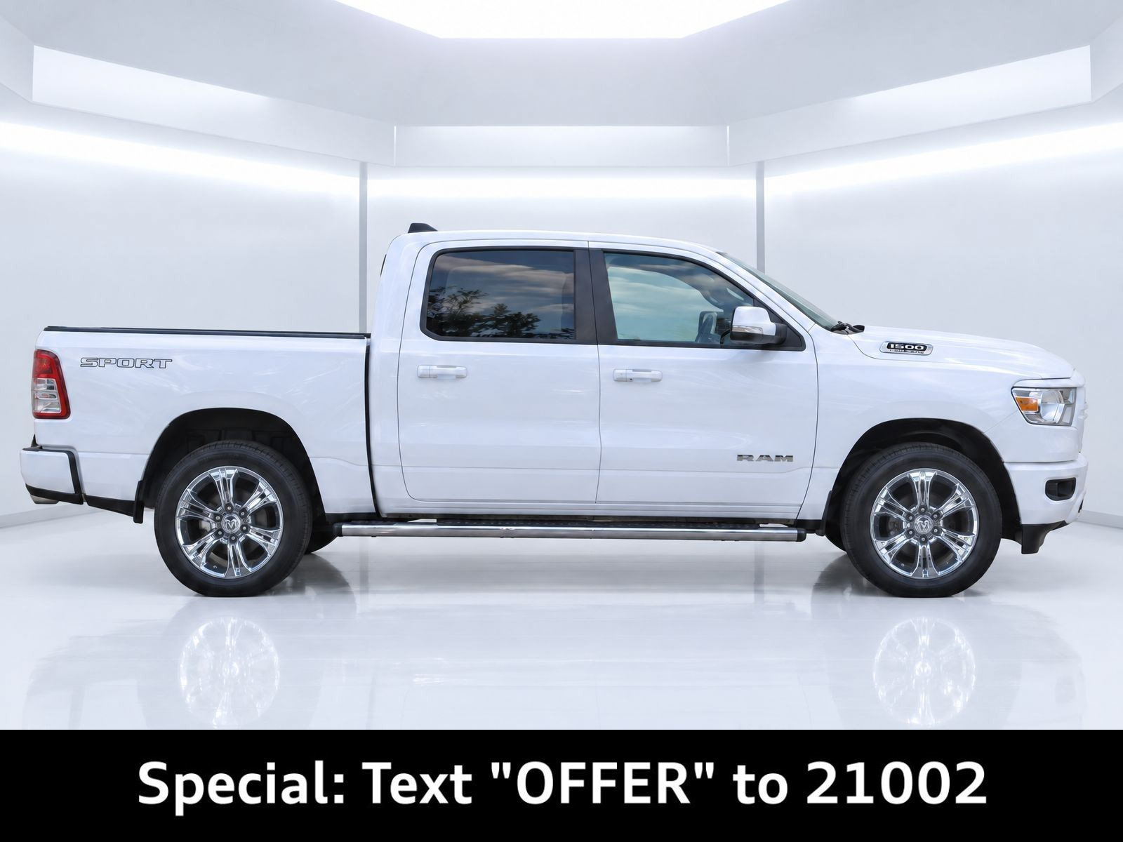 Used 2020 RAM 1500 Big Horn AWD/4WD image 3