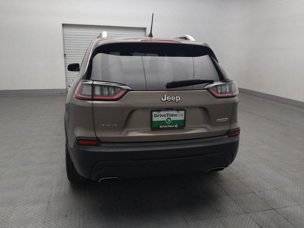 Used 2019 Jeep Cherokee Latitude Plus AWD/4WD image 6