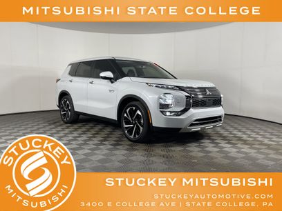 Used 2024 Mitsubishi Outlander SE