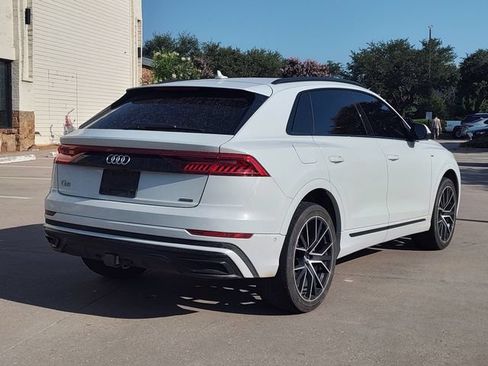 Used 2021 Audi Q8 Premium Plus w/ Premium Plus Package AWD/4WD image 3