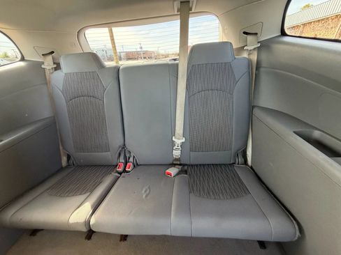 Used 2017 Chevrolet Traverse LS FWD image 11