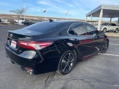Used 2020 Toyota Camry XSE FWD image 3