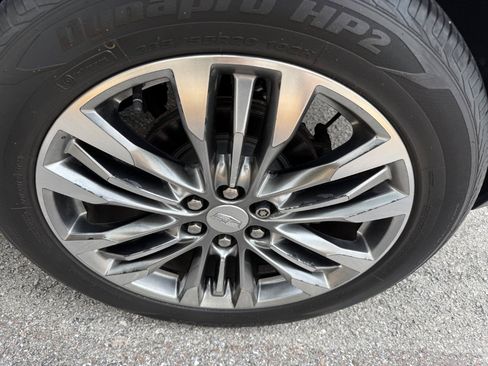 Used 2017 Cadillac XT5 Premium Luxury w/ Driver Assist Package FWD image 14
