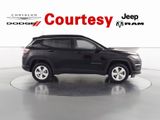 Certified 2020 Jeep Compass Latitude w/ Cold Weather Group image 4