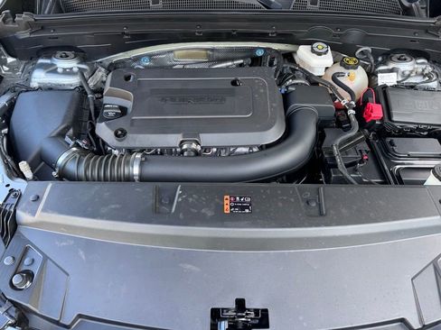 Used 2023 Buick Envision Avenir image 8