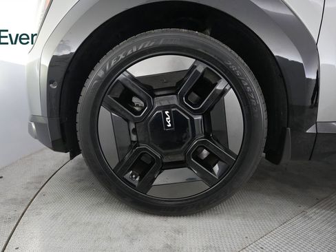Used 2024 Kia EV9 GT-Line AWD/4WD image 19