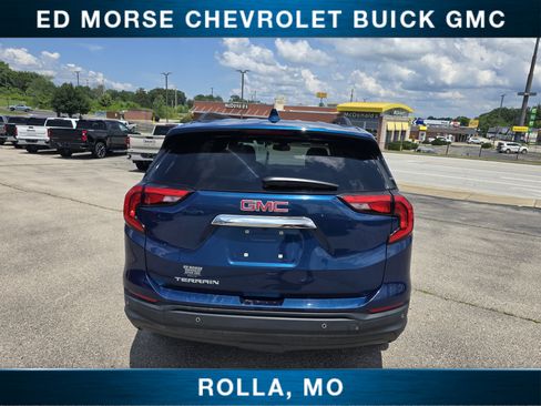 Certified 2020 GMC Terrain SLE w/ Driver Convenience Package FWD image 4