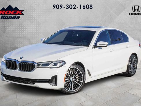Used 2021 BMW 530i w/ Premium Package image 1
