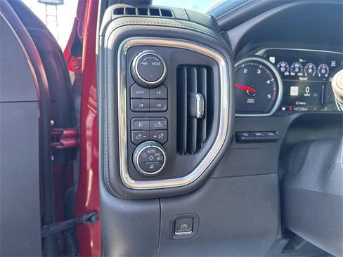 Used 2020 Chevrolet Silverado 2500 High Country w/ Z71 Off-Road Package image 24