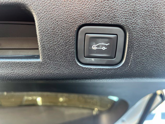 Used 2026 Buick Enclave Preferred w/ Power Package FWD image 10