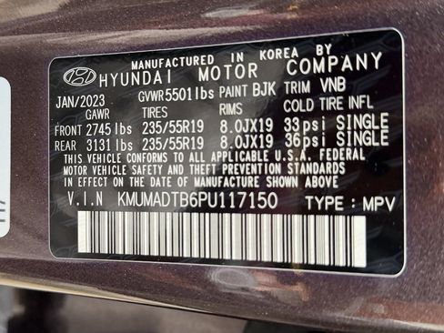 Used 2023 Genesis GV70 2.5T w/ Advanced Package image 54