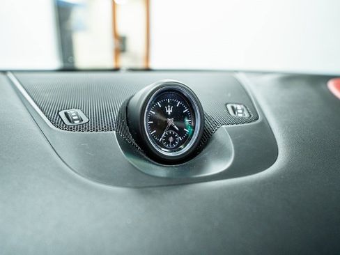 Used 2018 Maserati Levante S GranSport image 51