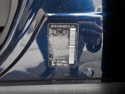 Used 2020 Nissan Armada SL w/ Premium Package image 34