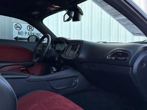 Used 2016 Dodge Challenger SRT Hellcat image 42
