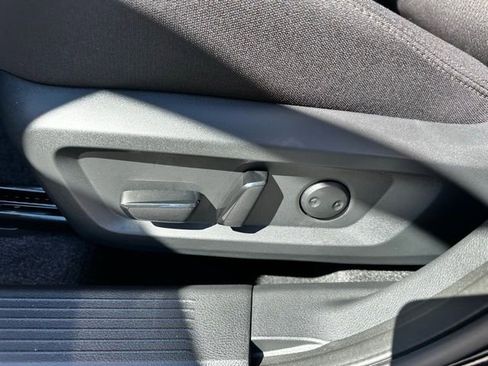 New 2026 Nissan Rogue SV image 17